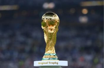 النعيمات ورفاقه في تحدٍ تاريخي أمام ميسي في المونديال