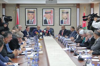 "مالية النواب" تناقش مع الفريق الاقتصادي الحكومي موازنة 2026