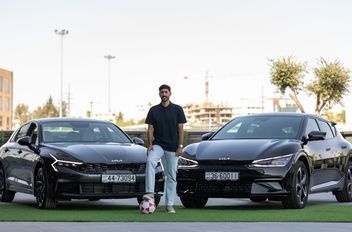 كيا الأردن تعلن يزن النعيمات وجها إعلاميا جديدا للعلامة