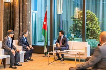 ولي العهد يبحث مع شركات يابانية فرص التعاون بمجالات الطاقة والبنية التحتية وتكنولوجيا المعلومات