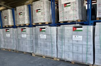 مساعدات أردنية في مستودعات الهيئة الخيرية الأردنية الهاشمية