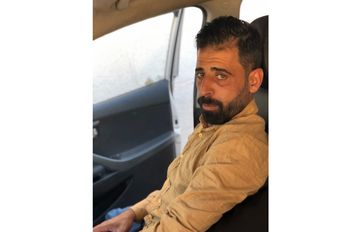 الشاب عيسى صالح محمد الطعمات بني خلف