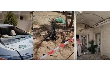 صور متداولة لأضرار لحقت بمنزل ومركبة في الأزرق نتيجة سقوط مسيّرة