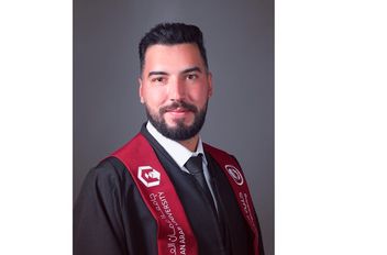 تهنئة للمهندس محمد القرشي بمناسبة مناقشة مشروع التخرج