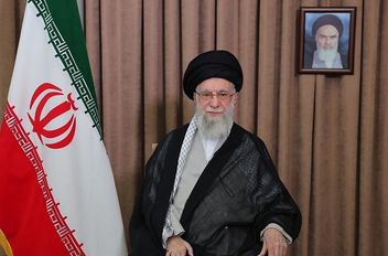 المرشد الإيراني علي خامنئي