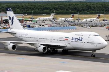 طائرة بوينغ 747 جامبو تابعة لشركة الطيران الإيرانية "إيران إير"
