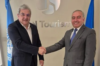 رئيس مجلس مفوضي إقليم البترا فارس بريزات