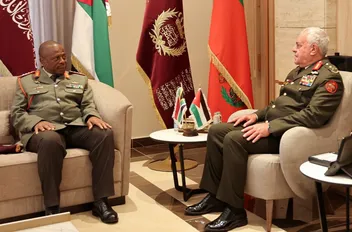 رئيس هيئة الأركان المشتركة اللواء الركن يوسف أحمد الحنيطي