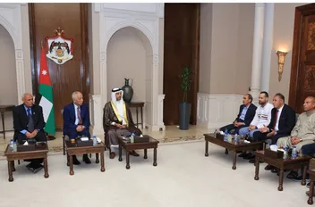 خلال لقائه وفدا من أبناء عشيرة أبو ناموس
