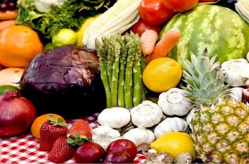 مجموعة من الخضروات والفواكه