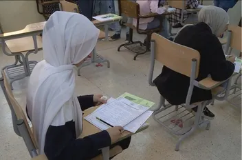 نائب يطلب السماح لطلبة التوجيهي لعام 2007 بإعادة 4 مواد دراسية بدل مادتين
