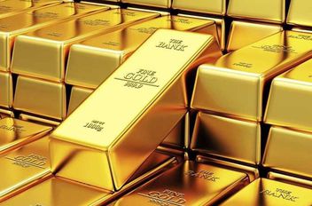 ارتفع الذهب عالميا اليوم الأربعاء، مدعوما بضعف الدولار بعد بيانات التضخم الأميركية المعتدلة التي عززت الرهانات على خفض أسعار الفائدة في أيلول المقبل.
ووفقا لوكالة "بلومبرغ " الاقتصادية، صعد الذهب في