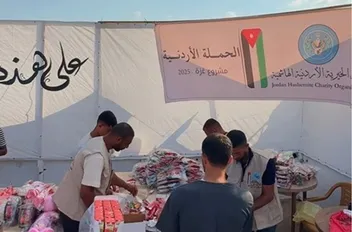 "الخيرية الهاشمية" وجمعية الوفاء تقيمان حفل تخريج مدرسي لطلبة أيتام جنوبي غزة