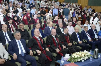 الفايز: الأردن واحة أمن واستقرار ولن يكون ساحة حرب لأحد