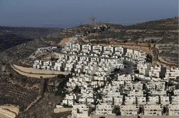 مستوطنات قرب مدينة رام الله في الضفة الغربية