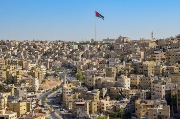 أجواء حارة نسبيًا اليوم وغدًا