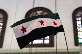 علم سوريا