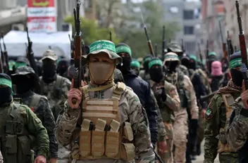 مسؤول إسرائيلي: 20 ألف مقاتل لا يزالون لدى حماس