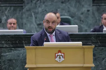 النائب الكابتن زهير محمد الخشمان