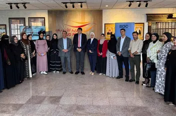 وفد من مركز تطوير الأعمال يطّلع على خدمات وإنجازات "البريد الأردني"
