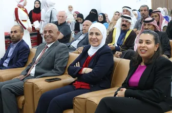 ر