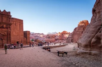 البترا