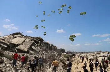المساعدات الجوية أدت إلى استشهاد العديد من الفلسطينيين