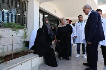 تفقد وزير الصحة الدكتور إبراهيم البدور، اليوم السبت، عددًا من المراكز الصحية الشاملة في شرق العاصمة عمّان، شملت مراكز الجوفة، والقويسمة، والنصر، وحي نزال، والمقابلين، بالإضافة إلى مركز صحي الأميرة بسم
