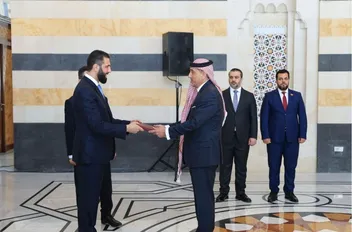 السفير سفيان القضاة يقدم أوراق اعتماده إلى الرئيس السوري أحمد الشرع
