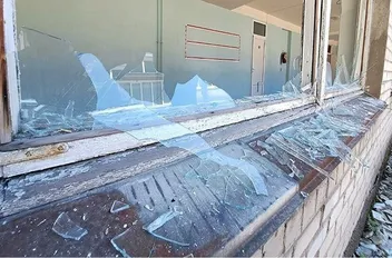 القوات الأوكرانية تهاجم مدرسة في دونيتسك بطائرة مسيرة