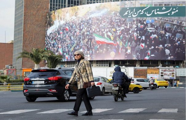 نيوزيلندا تعلن إغلاق سفارتها في إيران وإجلاء دبلوماسييها 