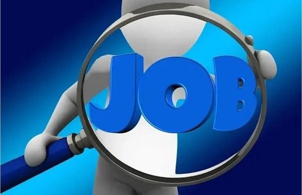 عاجل وظـــائف شـــاغرة في الحكومة - تفاصيل 