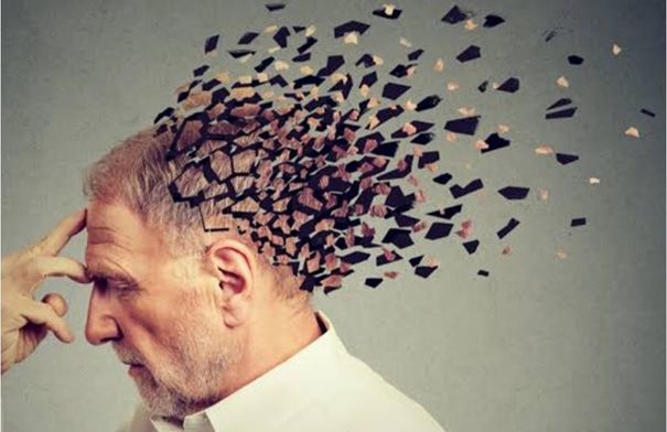 دراسة تربط الزهايمر بعدوى بكتيرية مصدرها اللثة - الوكيل الإخباري