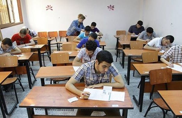 مختصون: منع المقابلات بعد امتحانات الثانوية يحمي نفسية الطلبة 