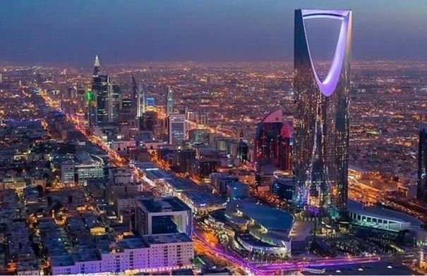 السفارة الأمريكية تدعو مواطنيها لمغادرة السعودية #عاجل 