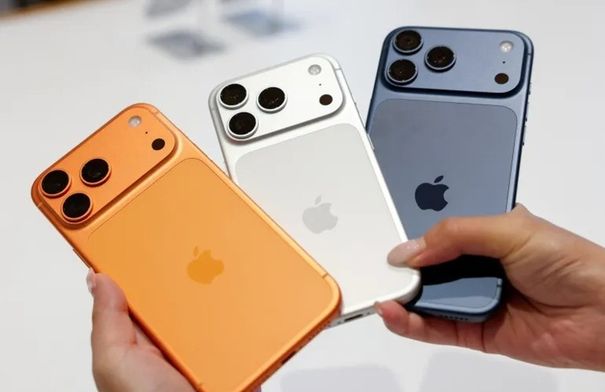 اعلان هام جداً لمستخدمي i phone في الأردن والعالم...