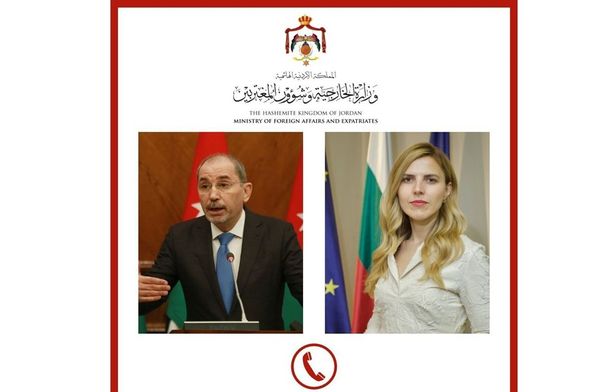 الصفدي يبحث هاتفياً مع وزيرة خارجية بلغاريا تعزيز العلاقات الثنائية 