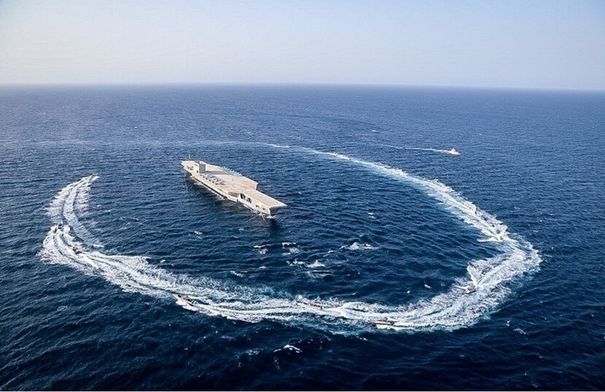 إيران تشدد إجراءاتها في مضيق هرمز وتلزم السفن بالمسارات والتراخيص المسبقة #عاجل 