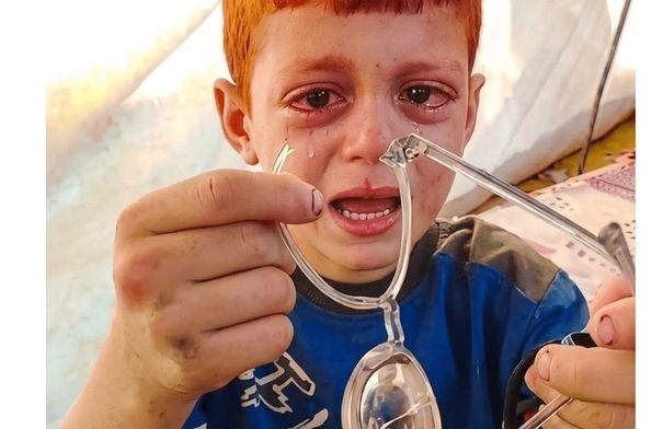 أيوب .. حين عاد له وضوح الرؤية والأمل 