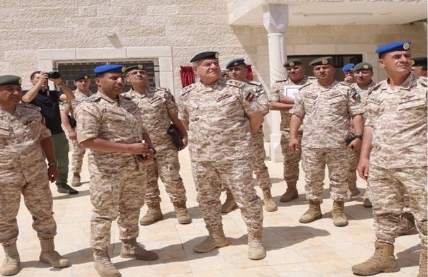 الحنيطي يزور المنطقة العسكرية الشمالية ويفتتح المبنى...