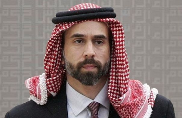 عاجل الأمير غازي بن محمد يؤدي اليمين الدستورية نائبا للملك 