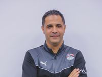 الحكم محمود عاشور