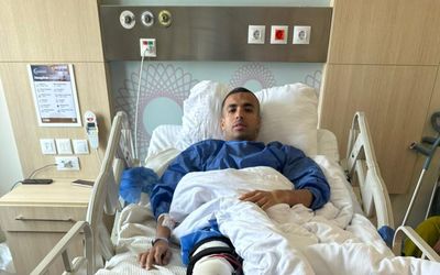 مصطفى الشهدي يجري جراحة الرباط الصليبي بنجاح تحت إشراف اتحاد الكرة