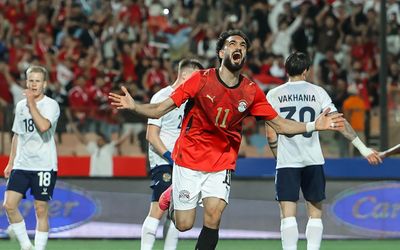 منتخب مصر يهزم روسيا بهدف ويتوج بكأس العاصمة الإدارية الجديدة