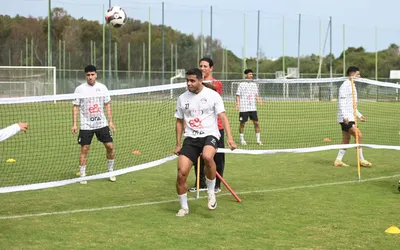 منتخب مصر المشارك في كأس العرب يواجه نظيره المغربي وديًا اليوم
