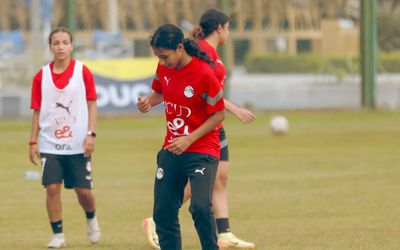 منتخب مصر للشابات يختتم تدريباته قبل السفر إلى توجو