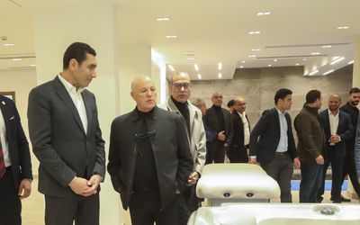 وزير الشباب والرياضة يُشيد بالطفرة الإنشائية في مركز المنتخبات الوطنية