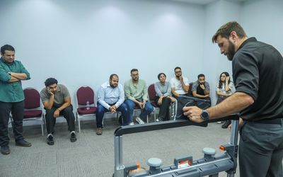 ورشة عمل طبية باتحاد الكرة للتدريب على أنظمة تحسين الأداء الرياضي
