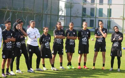 منتخب مصر للكرة النسائية يختتم تدريباته قبل السفر للسعودية غداً 