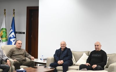 المهندس هاني أبو ريدة يجتمع بحسام وإبراهيم حسن 